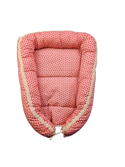 Babynest - Cloud7™ - rote  Blümchen 73x53x13 cm